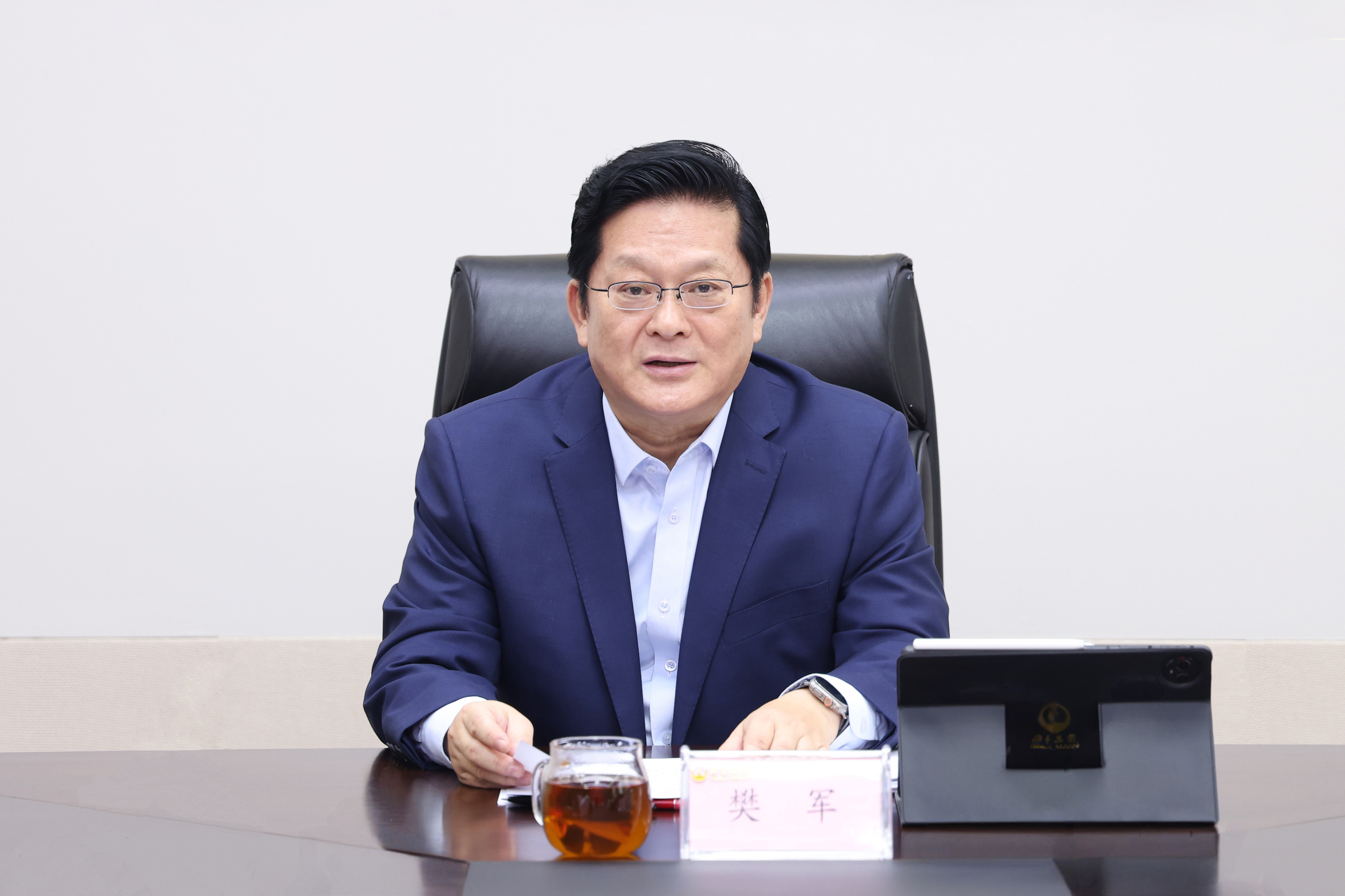董事長1.jpg